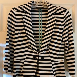 Woman’s Topper jacket